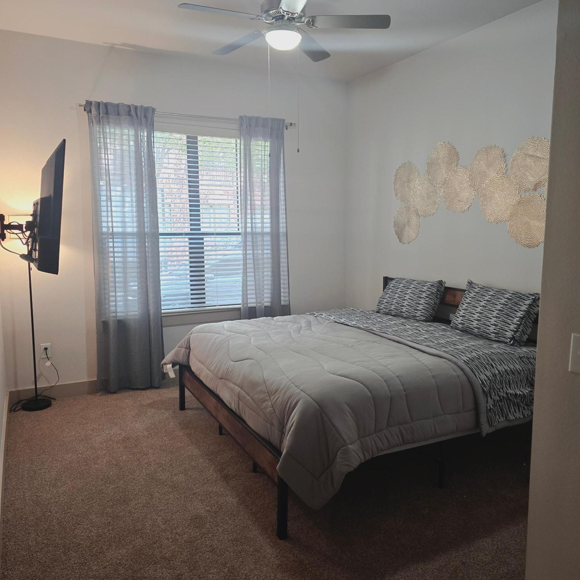 Midtown Downtown Breeze Apartment Houston Exterior photo